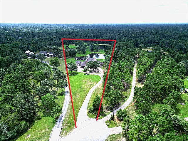 8071 Stacy Diane Drive, Montgomery, TX 77316