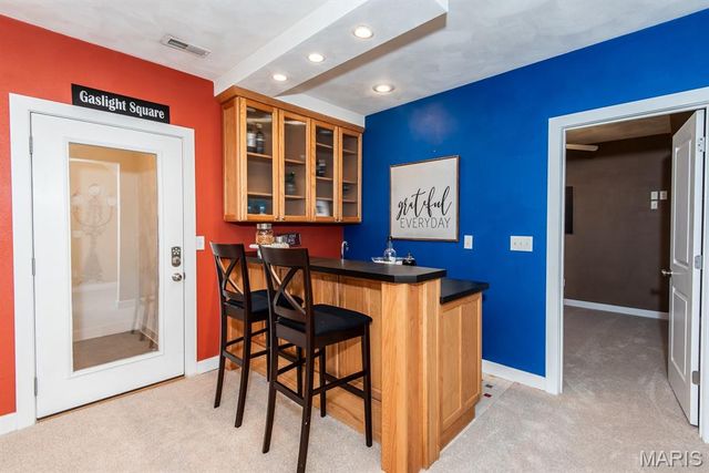 4234 Olive Street, St Louis, MO 63108