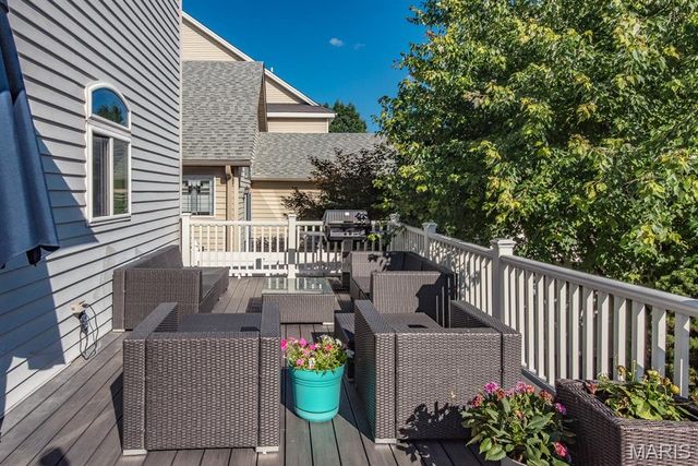 4234 Olive Street, St Louis, MO 63108