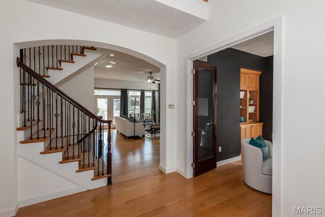 4234 Olive Street, St Louis, MO 63108