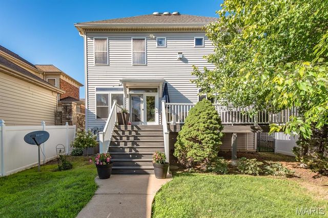 4234 Olive Street, St Louis, MO 63108