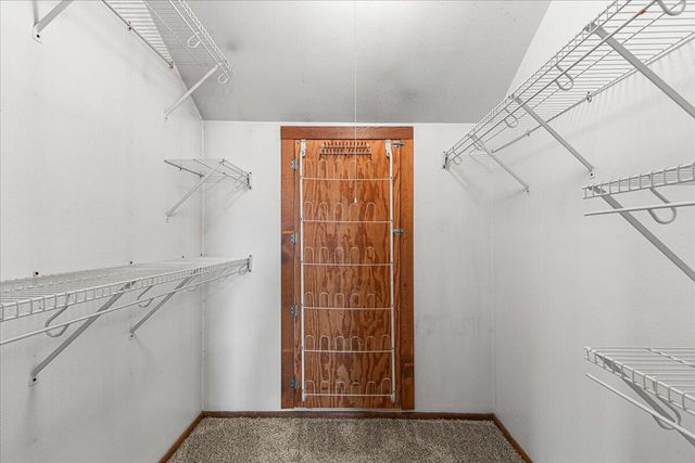 809 Amy Belle Lake ROAD, Hubertus, WI 53033