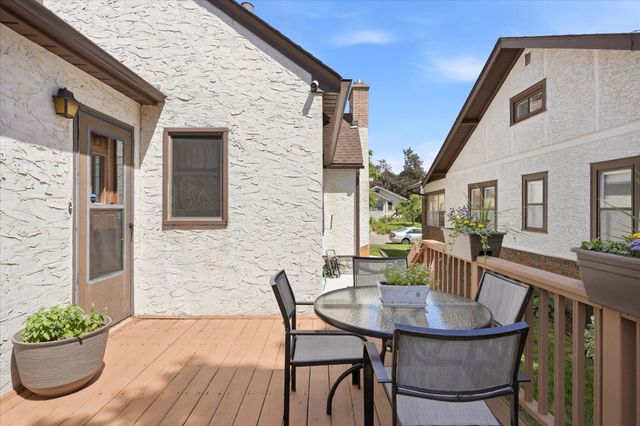 1353 Schletti Street, Saint Paul, MN 55117