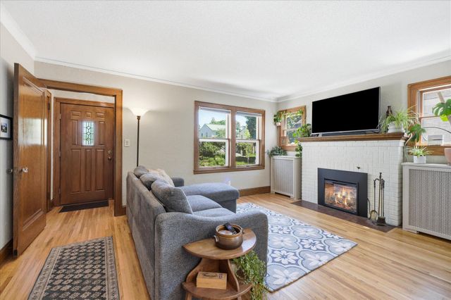 1353 Schletti Street, Saint Paul, MN 55117