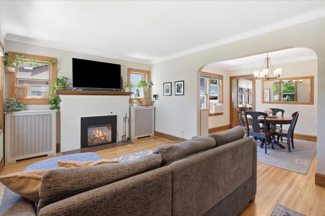 1353 Schletti Street, Saint Paul, MN 55117