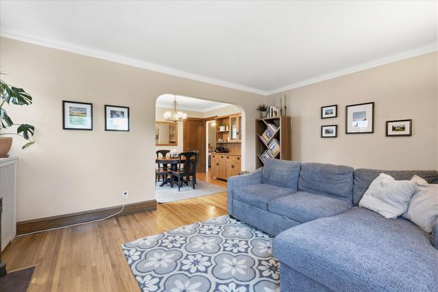 1353 Schletti Street, Saint Paul, MN 55117