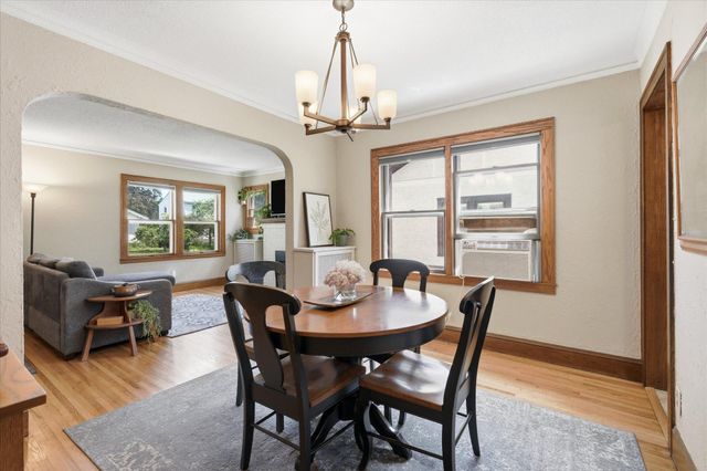 1353 Schletti Street, Saint Paul, MN 55117