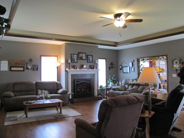 1080 Oakhaven Court, Platteville, WI 53818