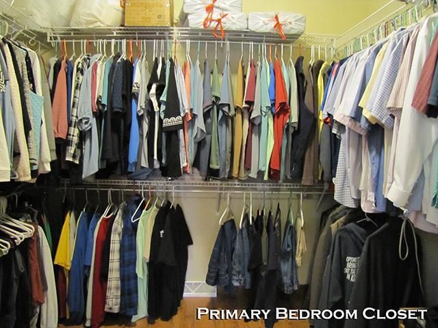 1080 Oakhaven Court, Platteville, WI 53818