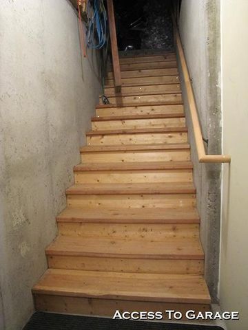 1080 Oakhaven Court, Platteville, WI 53818