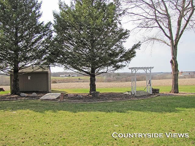 1080 Oakhaven Court, Platteville, WI 53818