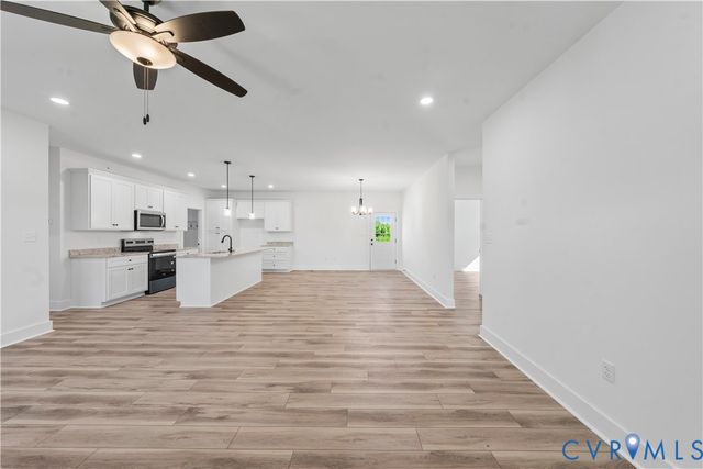 1809 Cartersville Rd, Goochland, VA 23063
