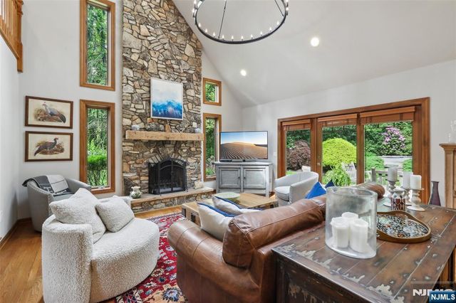 469 Hartung Drive, Wyckoff, NJ 07481