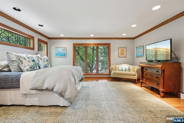 469 Hartung Drive, Wyckoff, NJ 07481