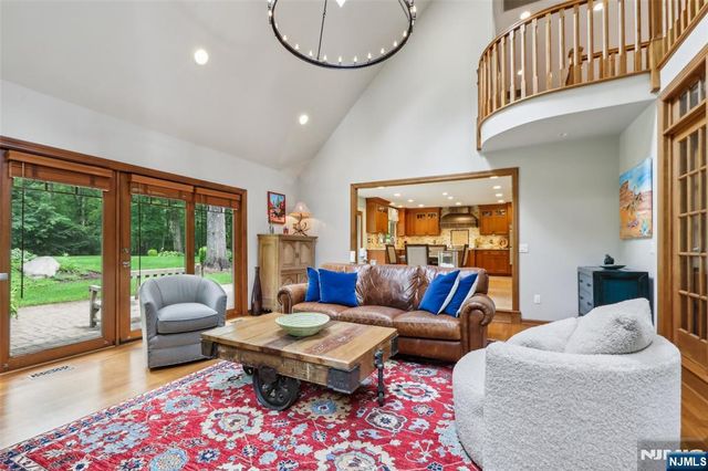 469 Hartung Drive, Wyckoff, NJ 07481