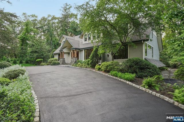 469 Hartung Drive, Wyckoff, NJ 07481