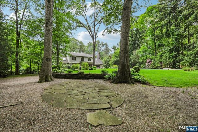 469 Hartung Drive, Wyckoff, NJ 07481