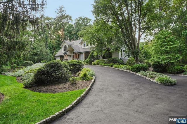 469 Hartung Drive, Wyckoff, NJ 07481