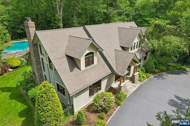 469 Hartung Drive, Wyckoff, NJ 07481