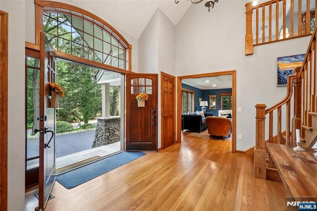 469 Hartung Drive, Wyckoff, NJ 07481