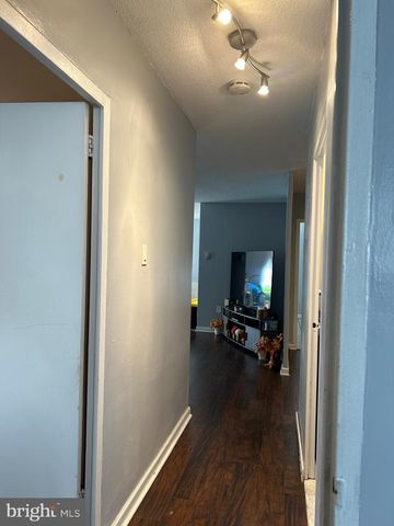 215 CHESTNUT PL, Cherry Hill, NJ 08002