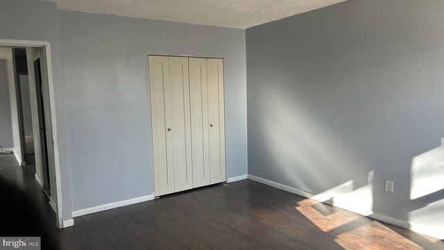 215 CHESTNUT PL, Cherry Hill, NJ 08002