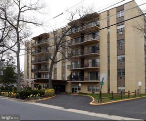 215 CHESTNUT PL, Cherry Hill, NJ 08002
