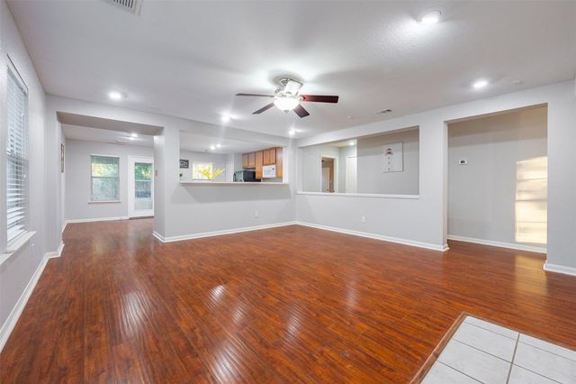 15823 Kings Cypress Lane, Cypress, TX 77429