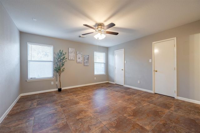 15823 Kings Cypress Lane, Cypress, TX 77429