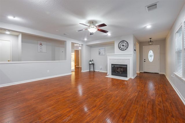 15823 Kings Cypress Lane, Cypress, TX 77429