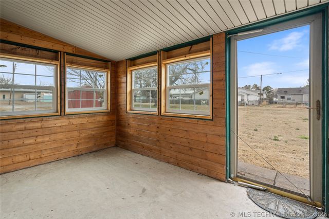 1602 8th NW, Ardmore, OK 73401