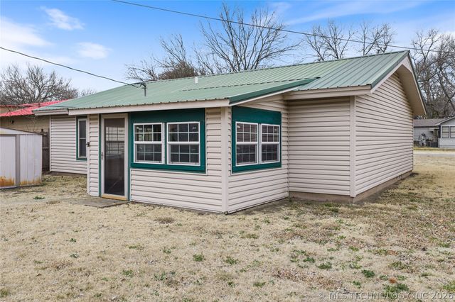 1602 8th NW, Ardmore, OK 73401