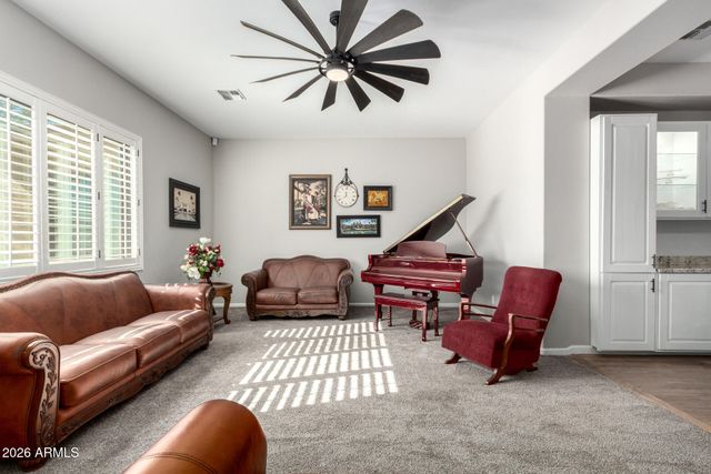 494 W VIA DE PALMAS --, San Tan Valley, AZ 85140