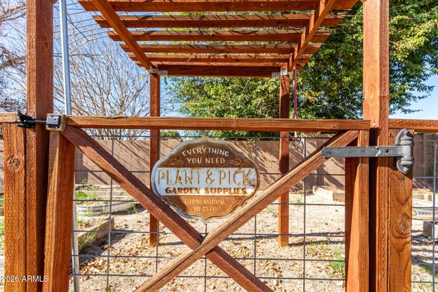 494 W VIA DE PALMAS --, San Tan Valley, AZ 85140