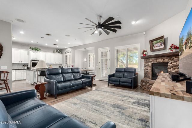 494 W VIA DE PALMAS --, San Tan Valley, AZ 85140