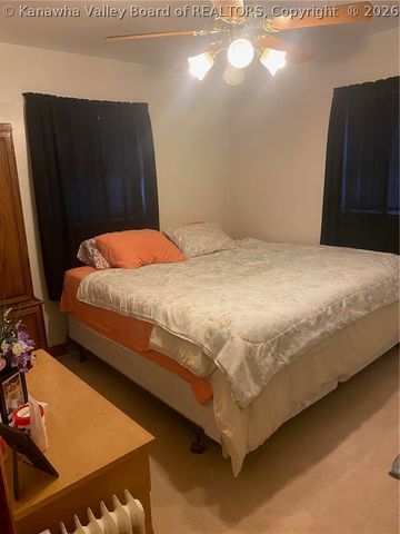 118 Alameda Street, St Albans, WV 25177