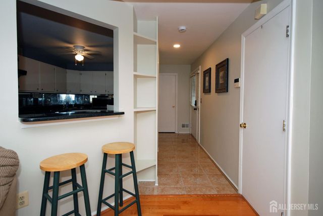 1101 Stony Brook Way, North Brunswick, NJ 08902