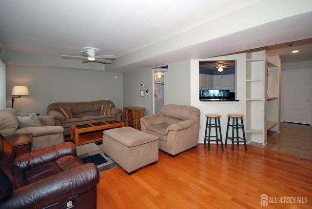 1101 Stony Brook Way, North Brunswick, NJ 08902