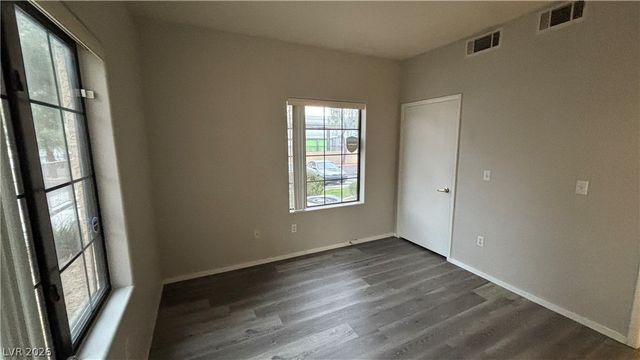 2051 Hussium Hills Street 101, Las Vegas, NV 89108