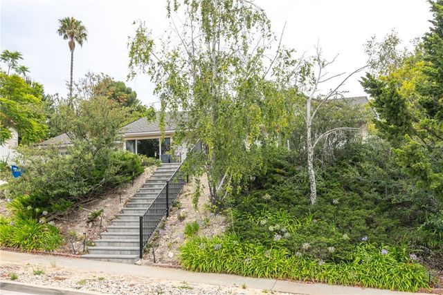 2378 Avenida Otono, Thousand Oaks, CA 91362