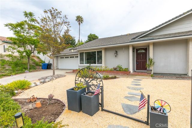 2378 Avenida Otono, Thousand Oaks, CA 91362