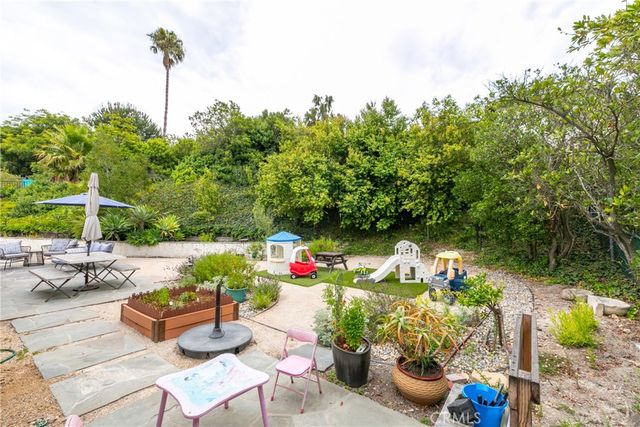 2378 Avenida Otono, Thousand Oaks, CA 91362
