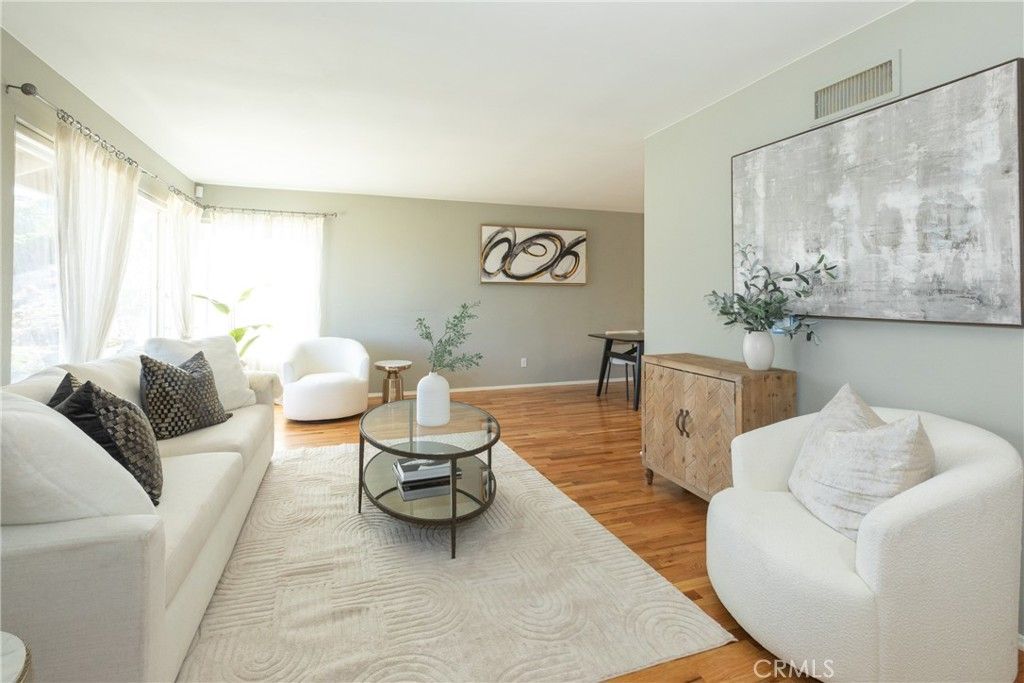2378 Avenida Otono, Thousand Oaks, CA 91362 — photo 2