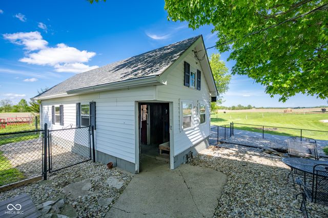 1799 S County Road 775 E, Coatesville, IN 46121