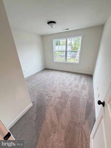 725 220TH ST, Pasadena, MD 21122