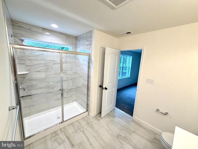 725 220TH ST, Pasadena, MD 21122
