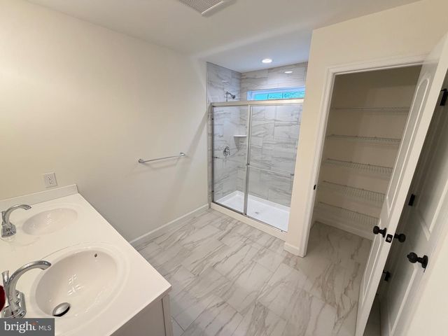 725 220TH ST, Pasadena, MD 21122