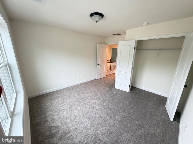 725 220TH ST, Pasadena, MD 21122