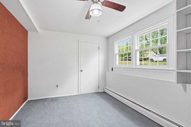 1198 STRATHMANN DR, Southampton, PA 18966