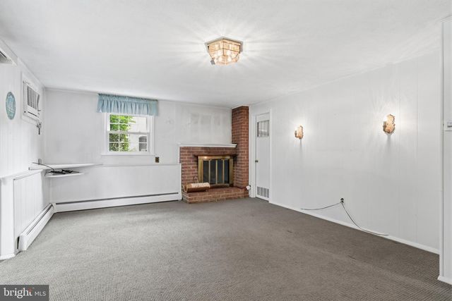 1198 STRATHMANN DR, Southampton, PA 18966